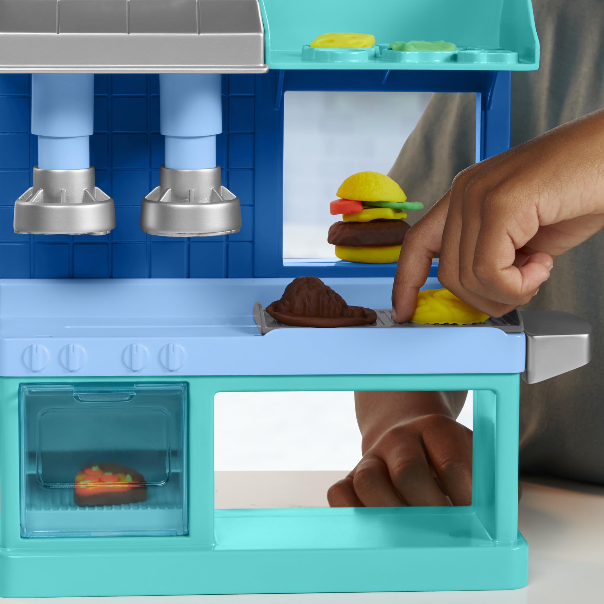 Play-Doh Kitchen Creations Ristorante dello Chef Playset – Dai 3 Anni