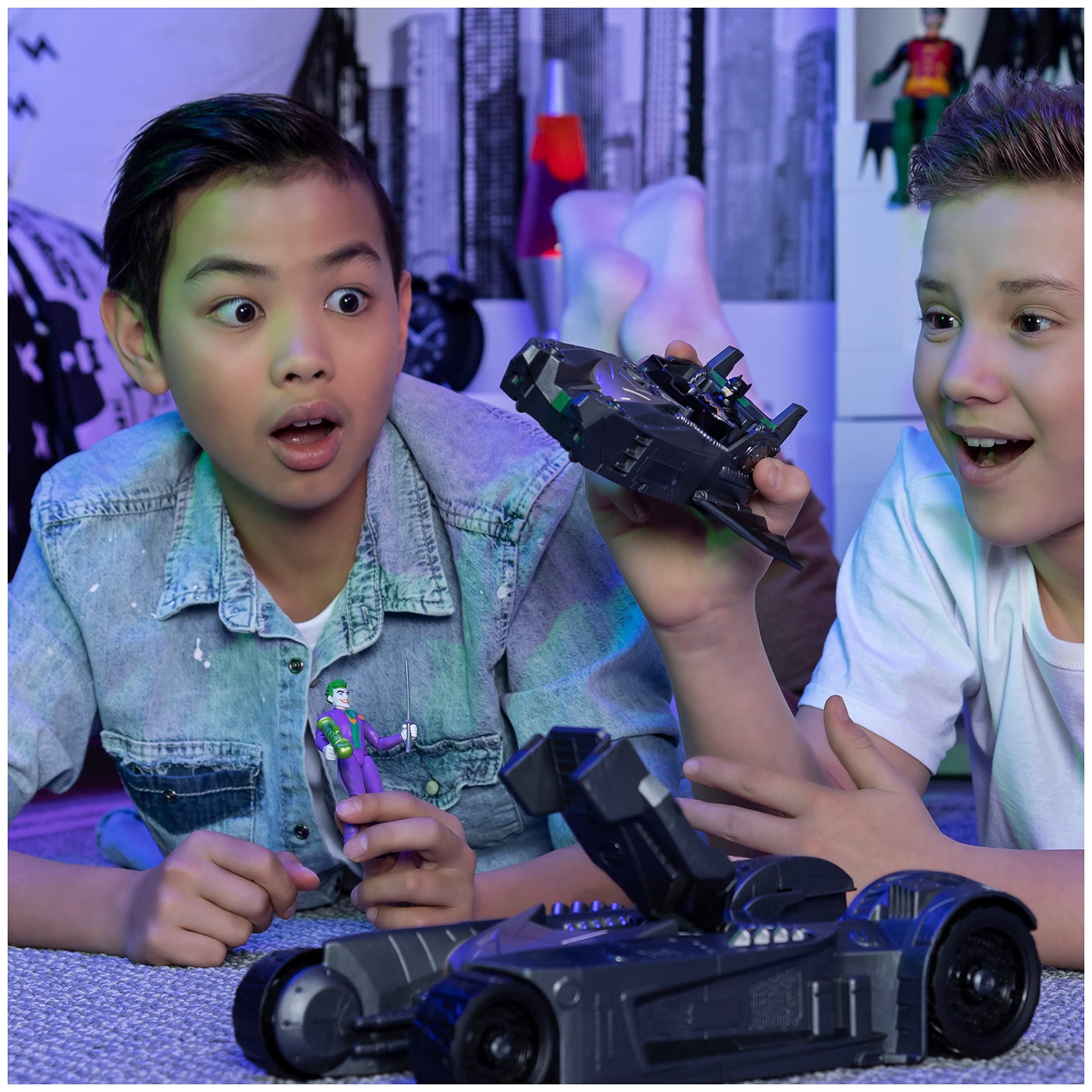 DC Comics Batman Batmobile e Batboat 2 in 1 Veicolo Trasformabile – Action Figure 4 Pollici