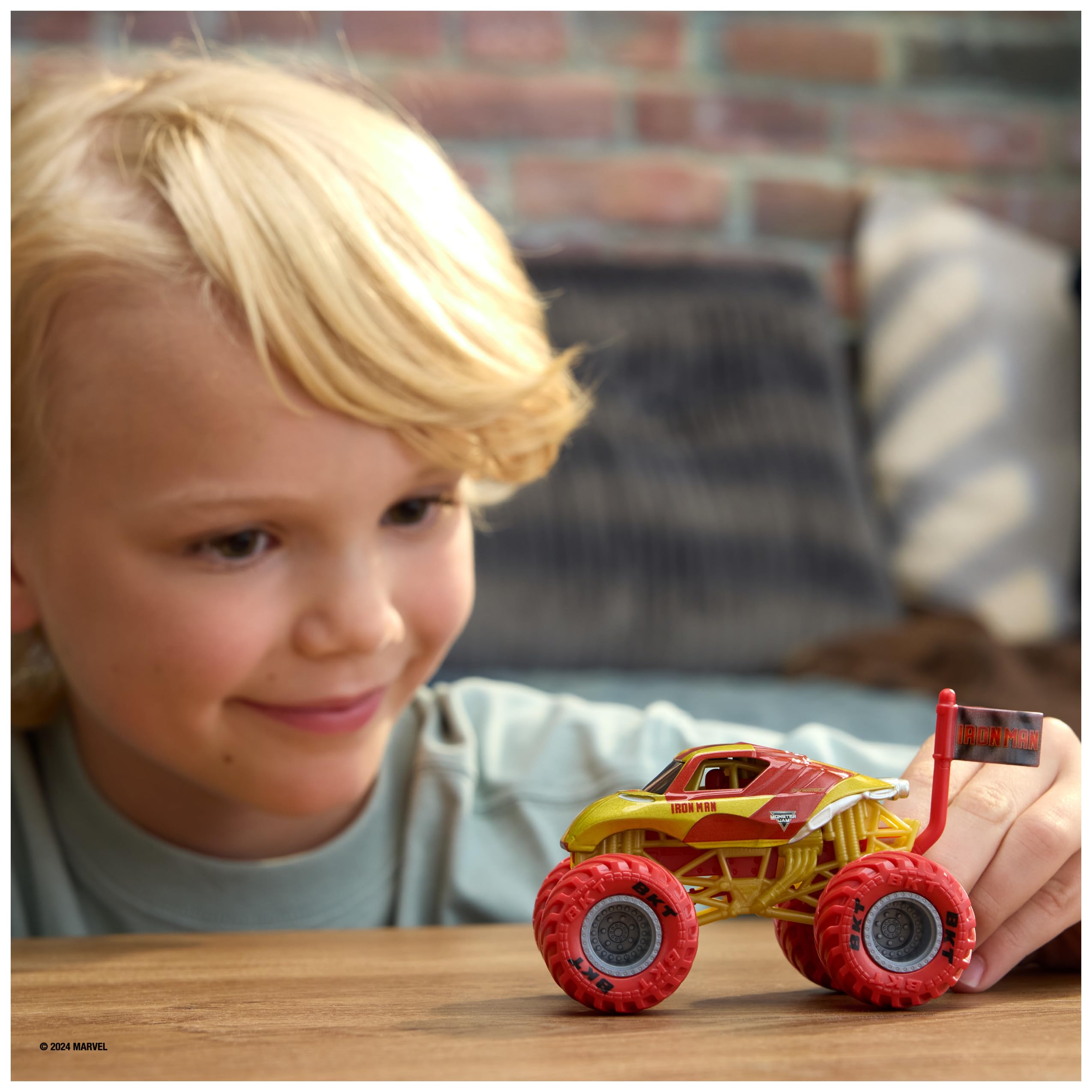 Monster Jam Iron Man Monster Truck Marvel Scala 1:64 – Dai 3 Anni