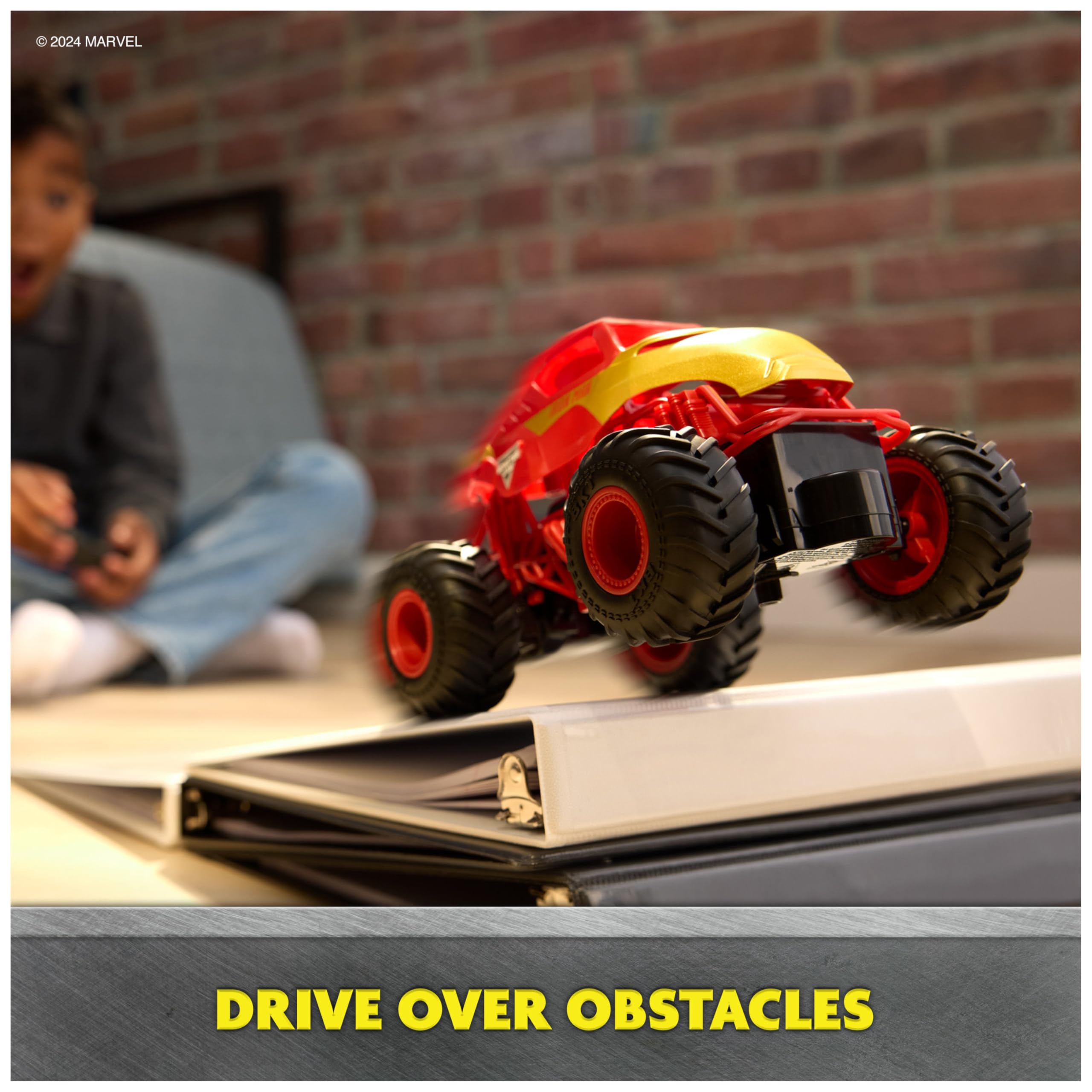 Monster Truck Radiocomandato Marvel Iron Man Monster Jam 1:24 | Idea Regalo