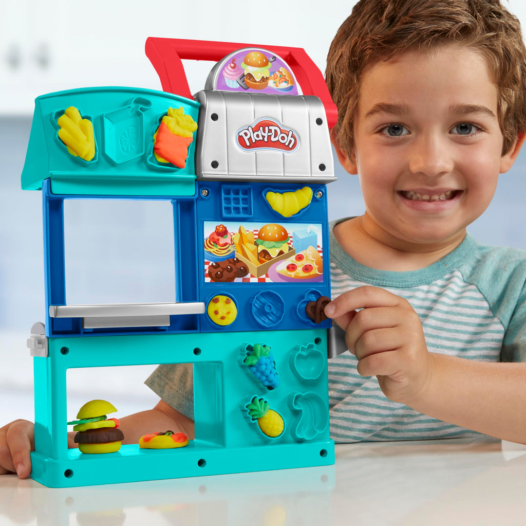 Play-Doh Kitchen Creations Ristorante dello Chef Playset – Dai 3 Anni